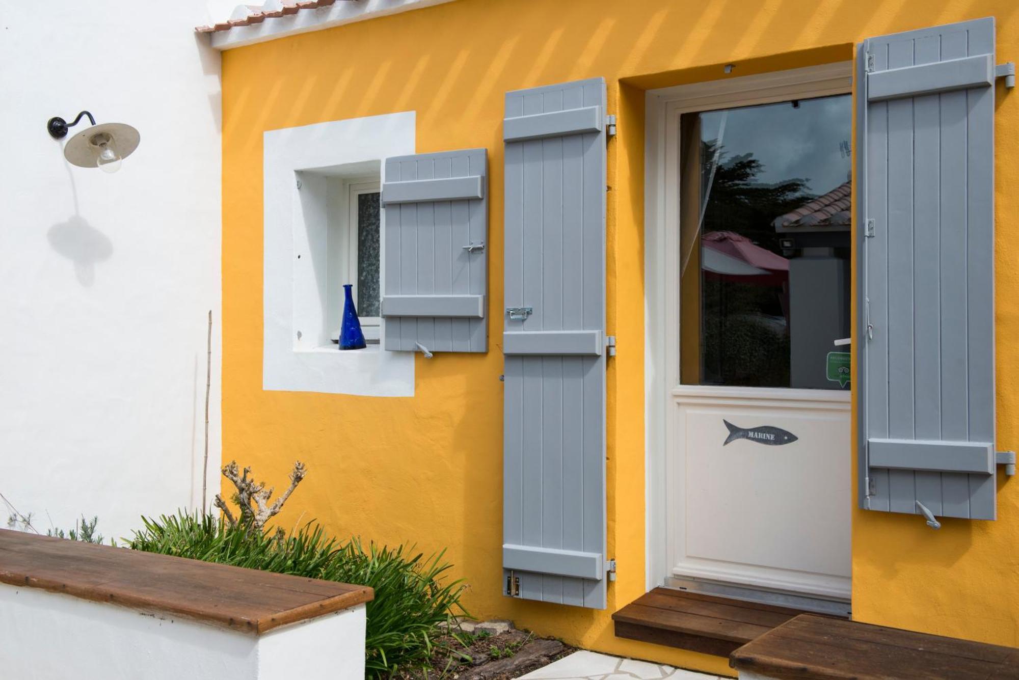 Les Yeux Bleus Bed & Breakfast Noirmoutier-en-l'Ile Exterior foto